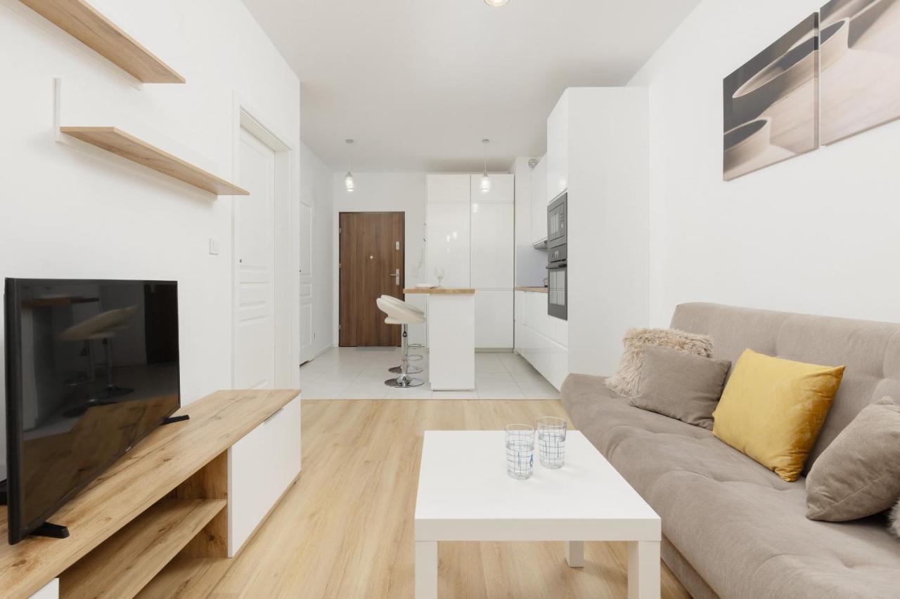 Apartment With Ac Warsaw Mokotow Business Centre By Noclegi Renters Exterior photo